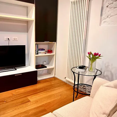 Olli's Corner A